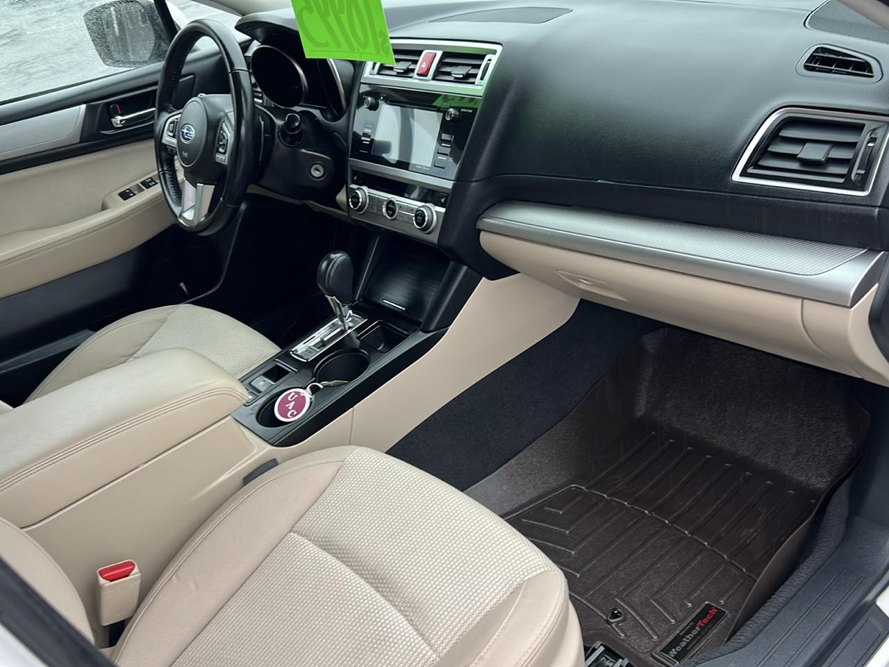 Subaru Outback 4dr Wgn 2.5i Premium PZEV 2016