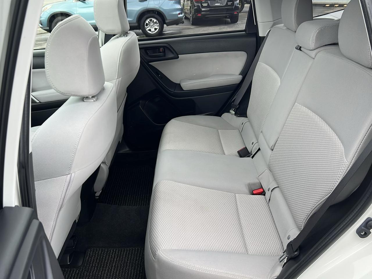 Subaru Forester 4dr Auto 2.5i Premium PZEV 2014
