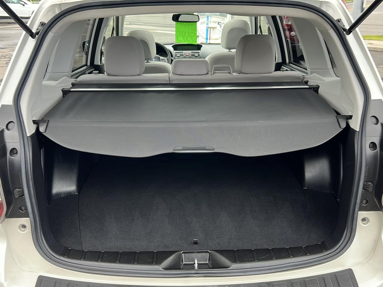 Subaru Forester 4dr Auto 2.5i Premium PZEV 2014