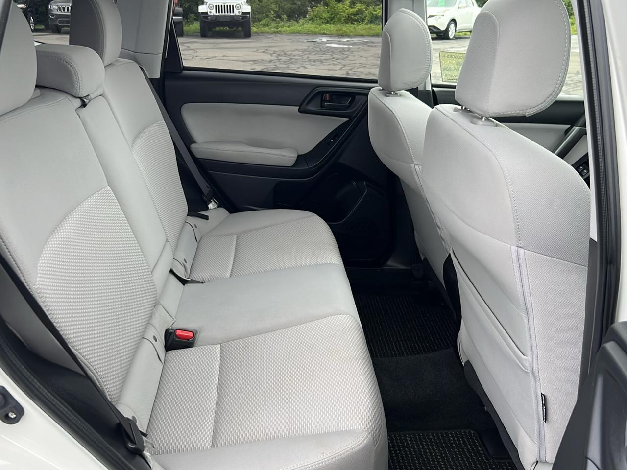Subaru Forester 4dr Auto 2.5i Premium PZEV 2014