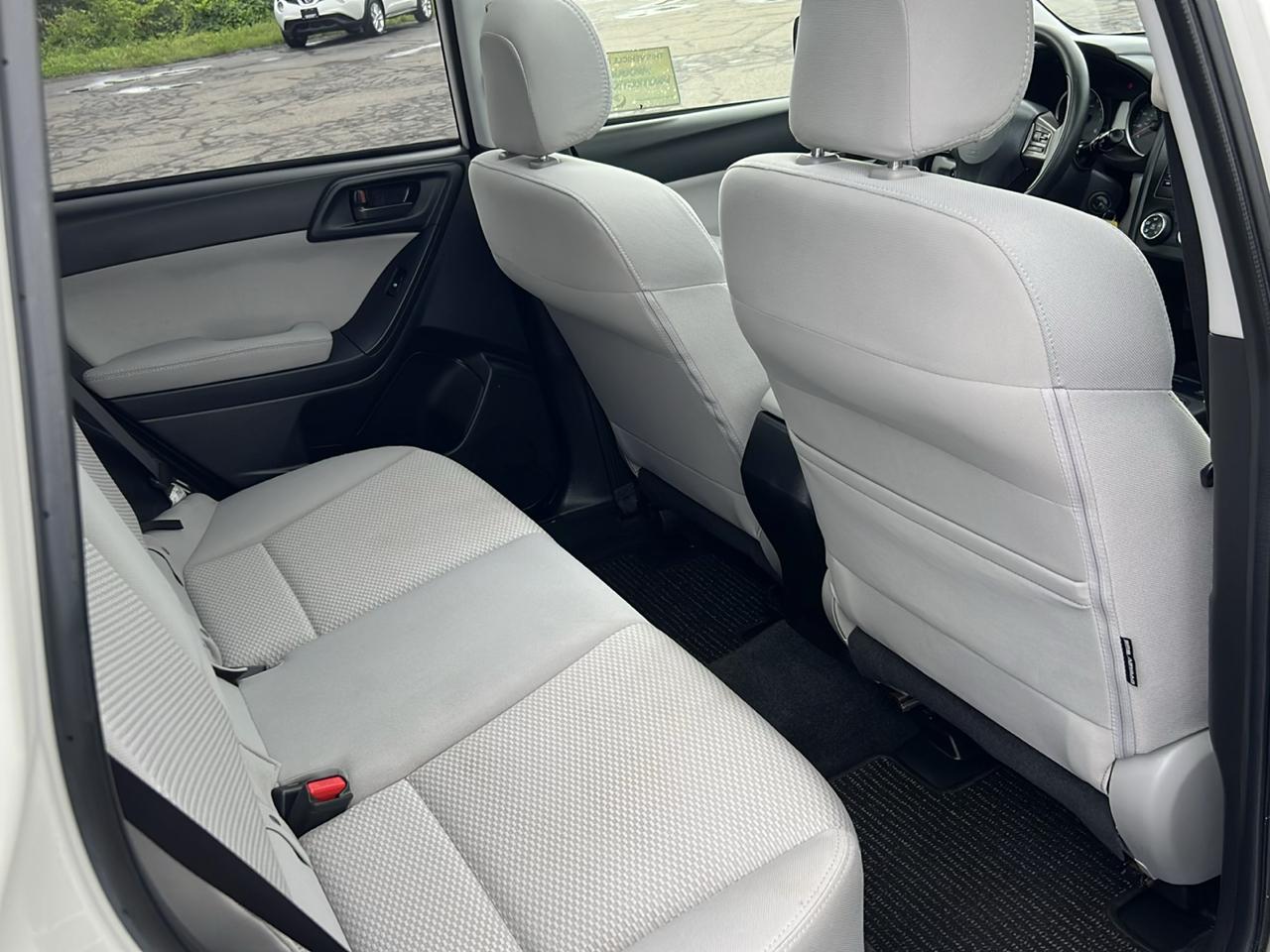 Subaru Forester 4dr Auto 2.5i Premium PZEV 2014