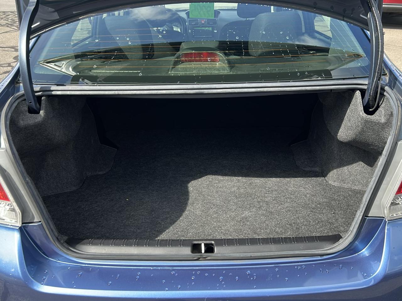 Subaru Impreza Sedan 4dr Man 2.0i 2014