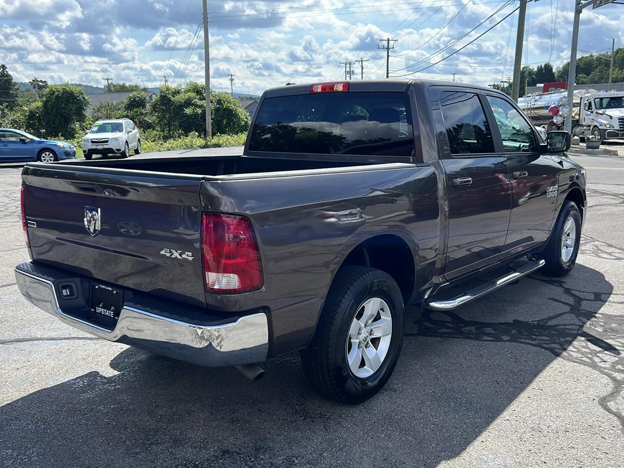 RAM 1500 Classic SLT 4x4 Crew Cab 5'7" Box 2021