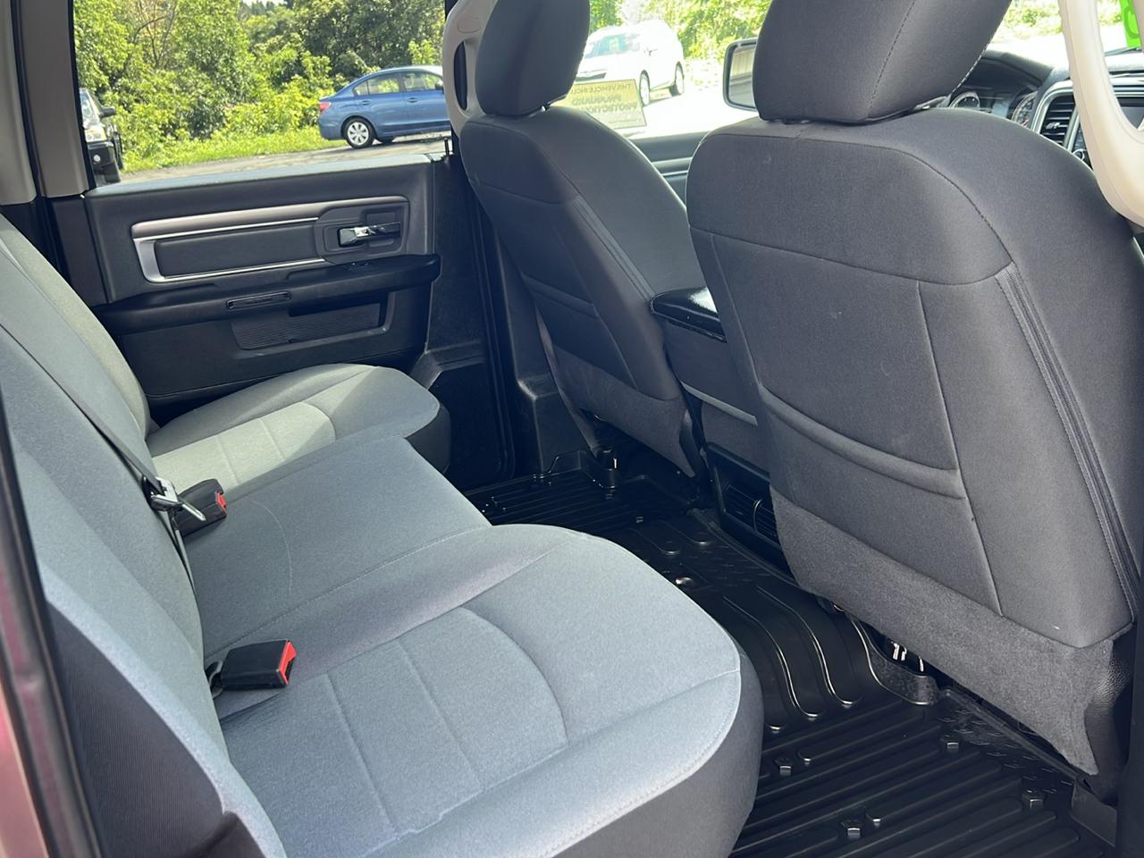 RAM 1500 Classic SLT 4x4 Crew Cab 5'7" Box 2021