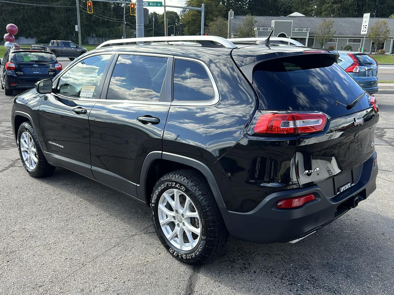 Jeep Cherokee 4WD 4dr Latitude 2015