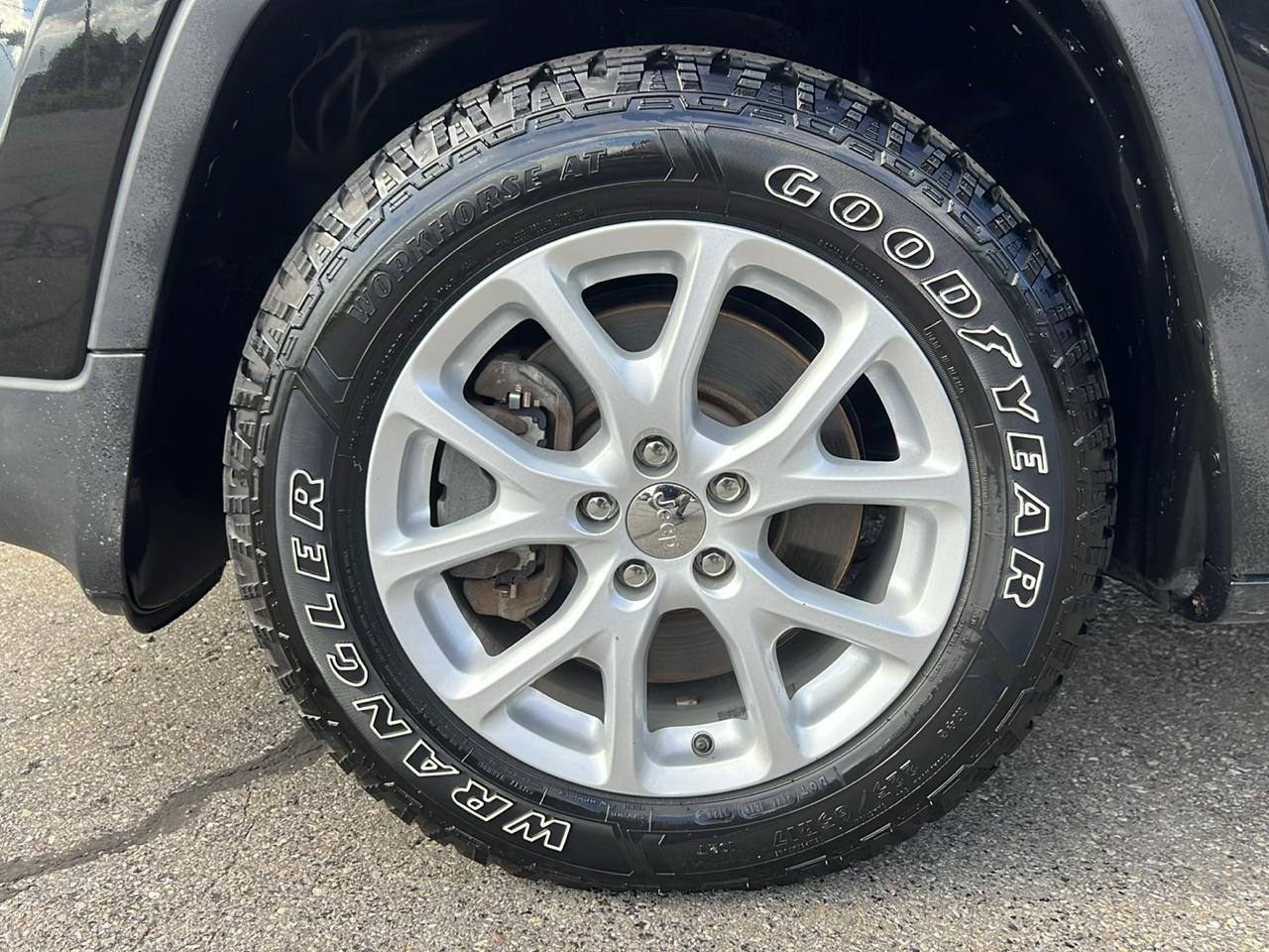 Jeep Cherokee 4WD 4dr Latitude 2015
