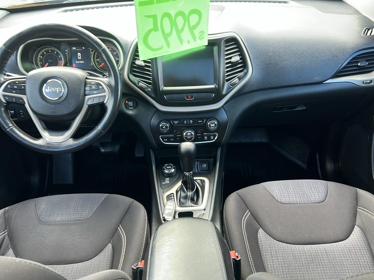 Jeep Cherokee 4WD 4dr Latitude 2015
