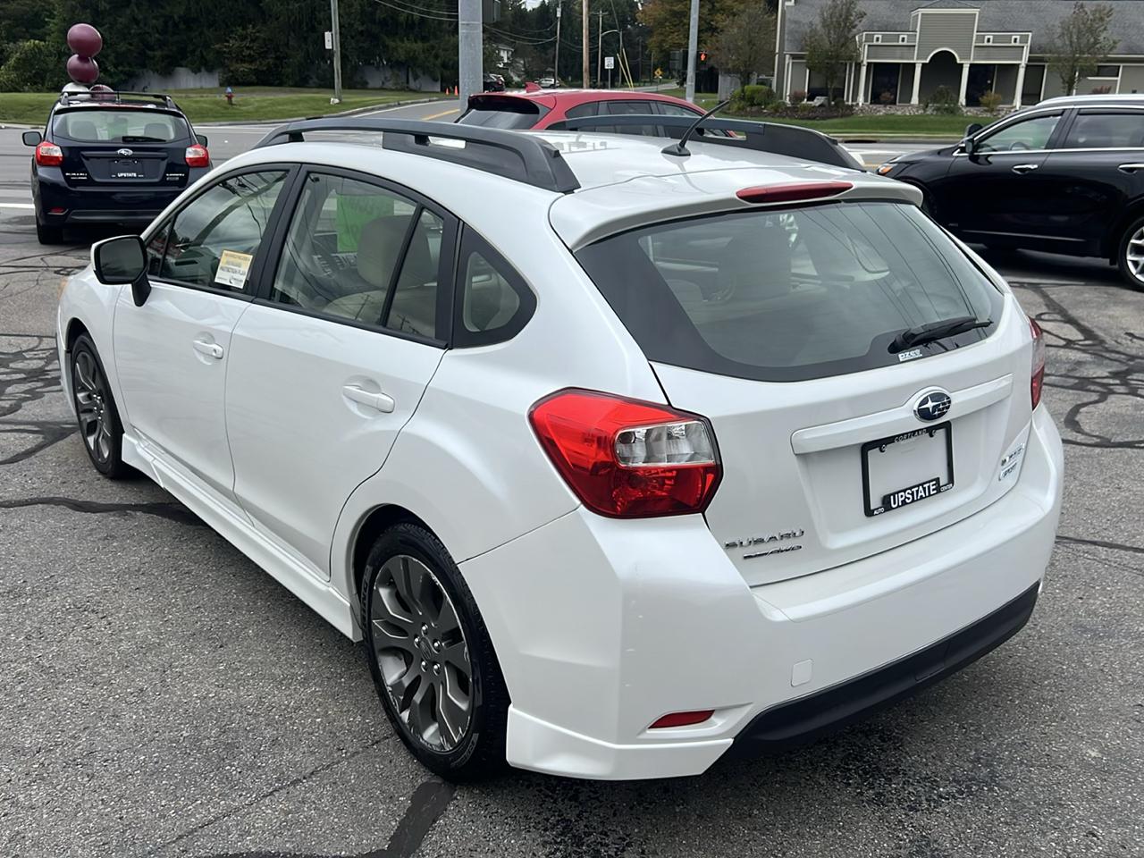 Subaru Impreza Wagon 5dr Auto 2.0i Sport Premium 2013