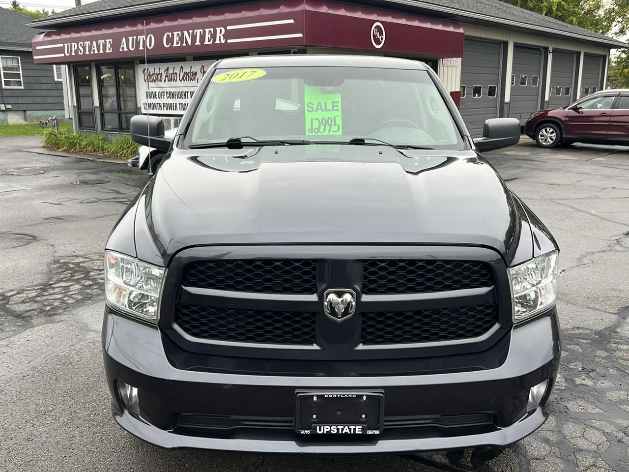 RAM 1500 Express 4x4 Quad Cab 6'4" Box 2017