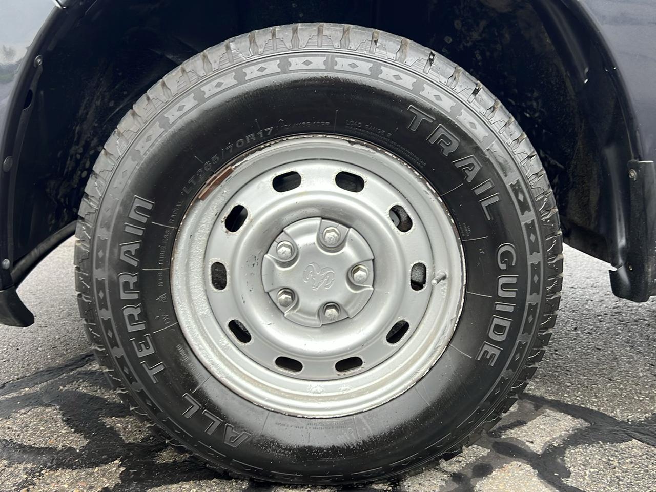 RAM 1500 Express 4x4 Quad Cab 6'4" Box 2017
