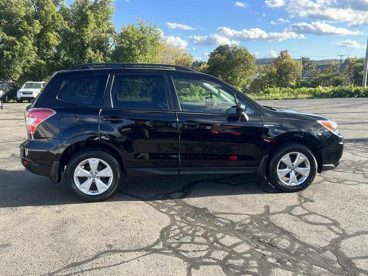 Subaru Forester 4dr CVT 2.5i Premium PZEV 2016