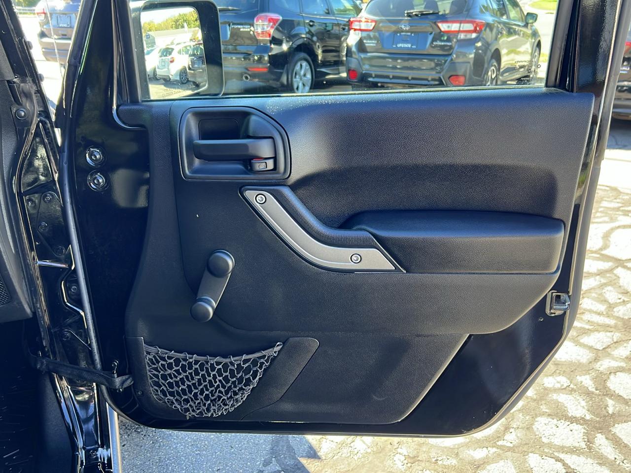 Jeep Wrangler 4WD 2dr Willys Wheeler 2016