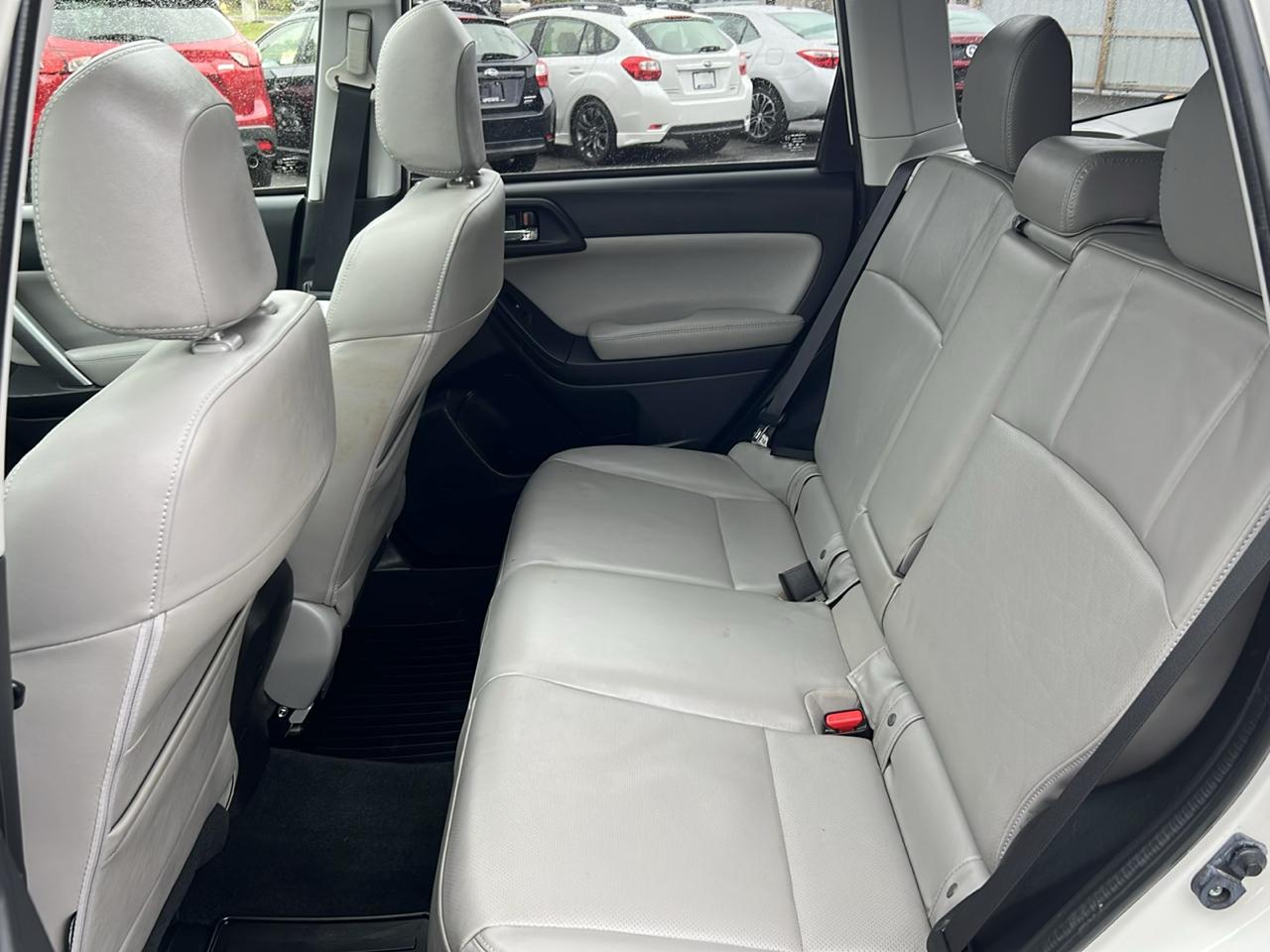 Subaru Forester 4dr Auto 2.5i Limited PZEV 2014