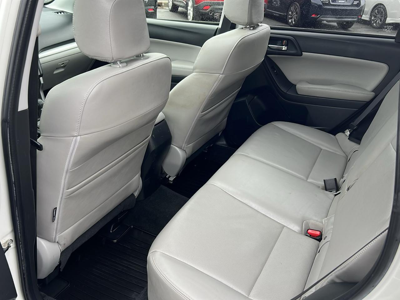 Subaru Forester 4dr Auto 2.5i Limited PZEV 2014