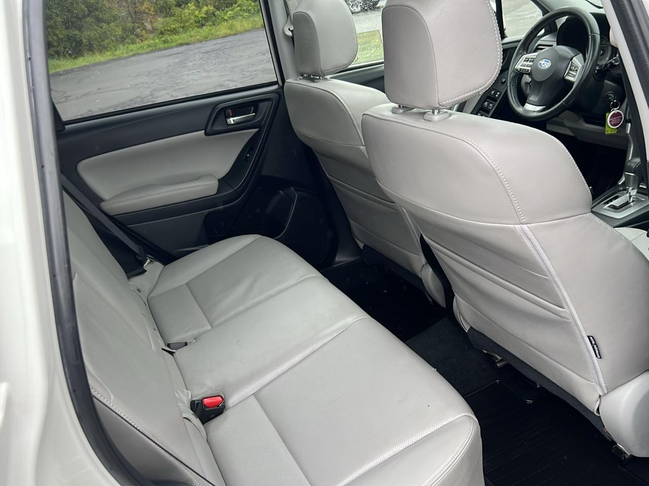 Subaru Forester 4dr Auto 2.5i Limited PZEV 2014