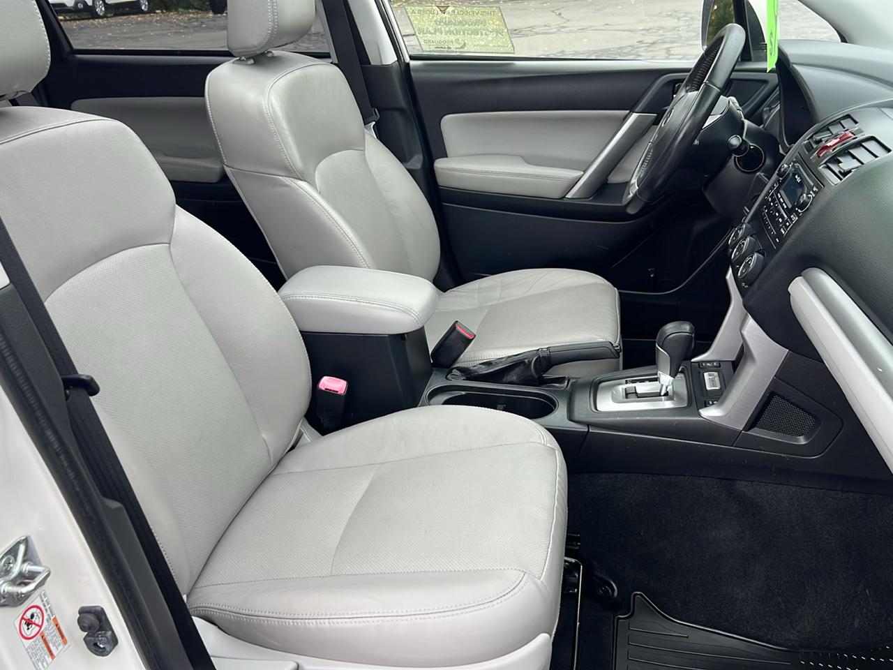 Subaru Forester 4dr Auto 2.5i Limited PZEV 2014