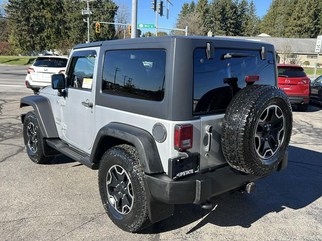 Jeep Wrangler 4WD 2dr Sport 2011