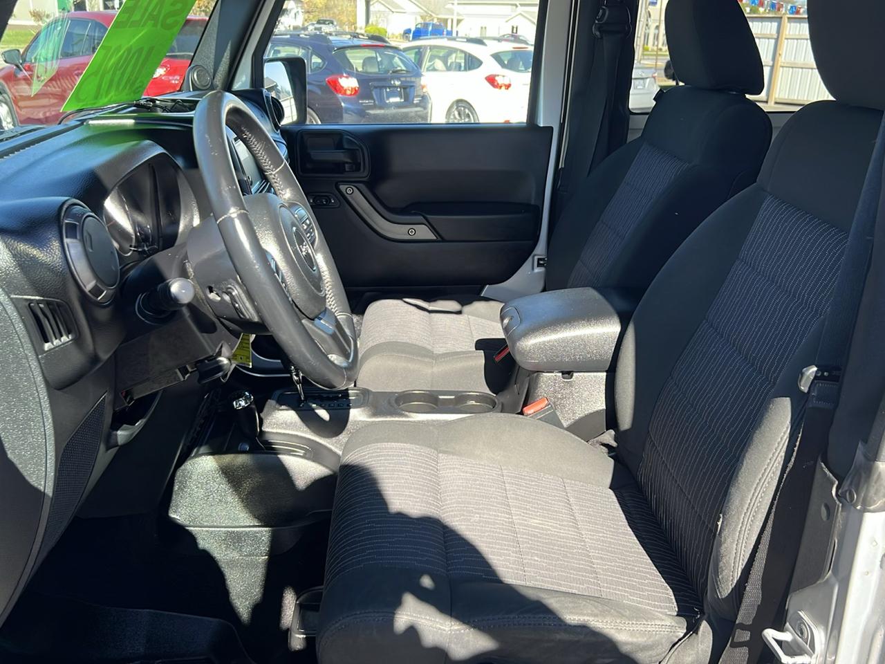 Jeep Wrangler 4WD 2dr Sport 2011