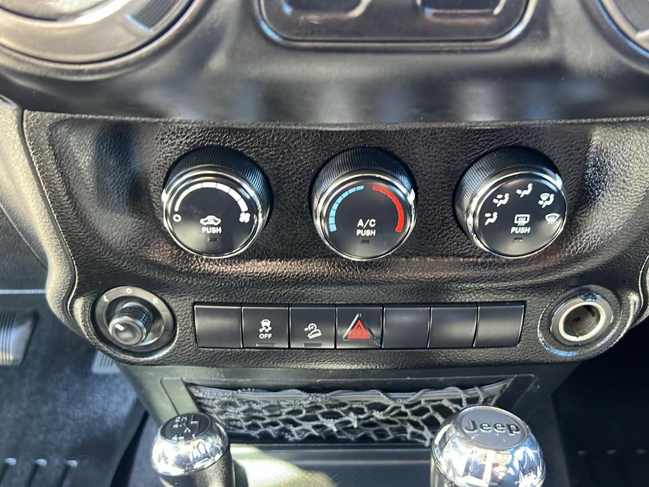Jeep Wrangler 4WD 2dr Sport 2011