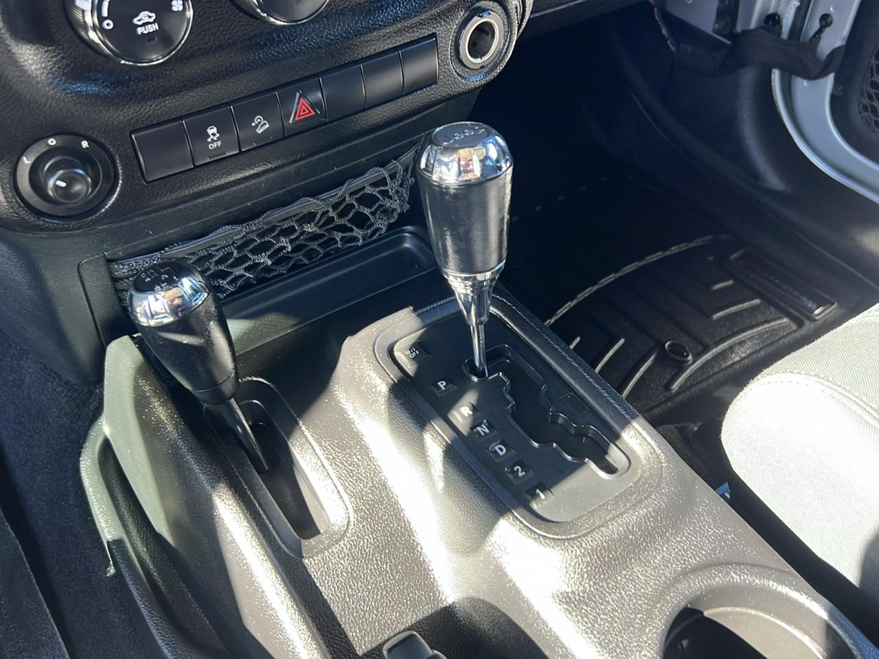 Jeep Wrangler 4WD 2dr Sport 2011