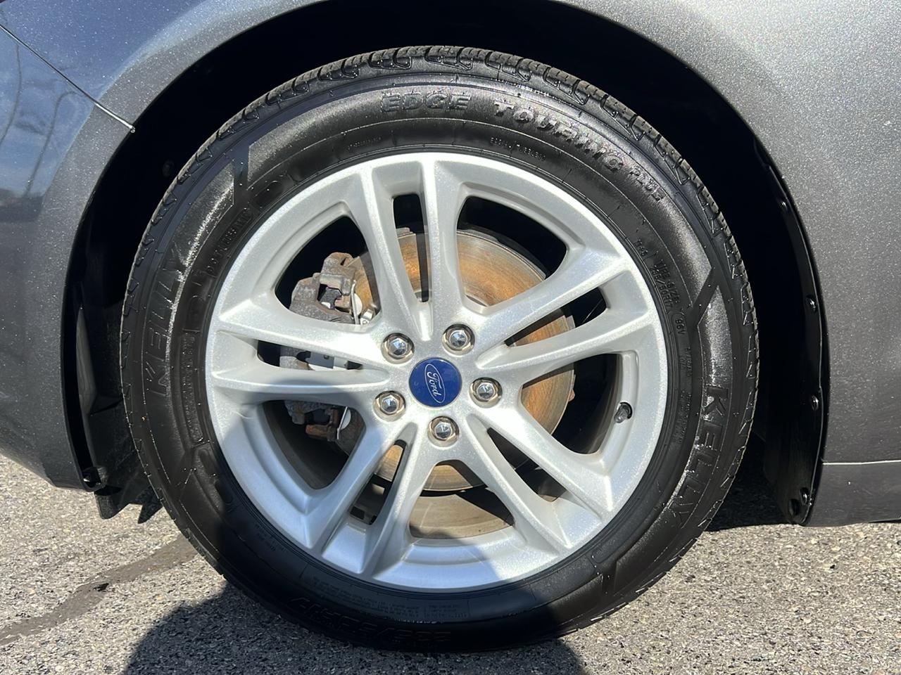 Ford Fusion SE FWD 2018