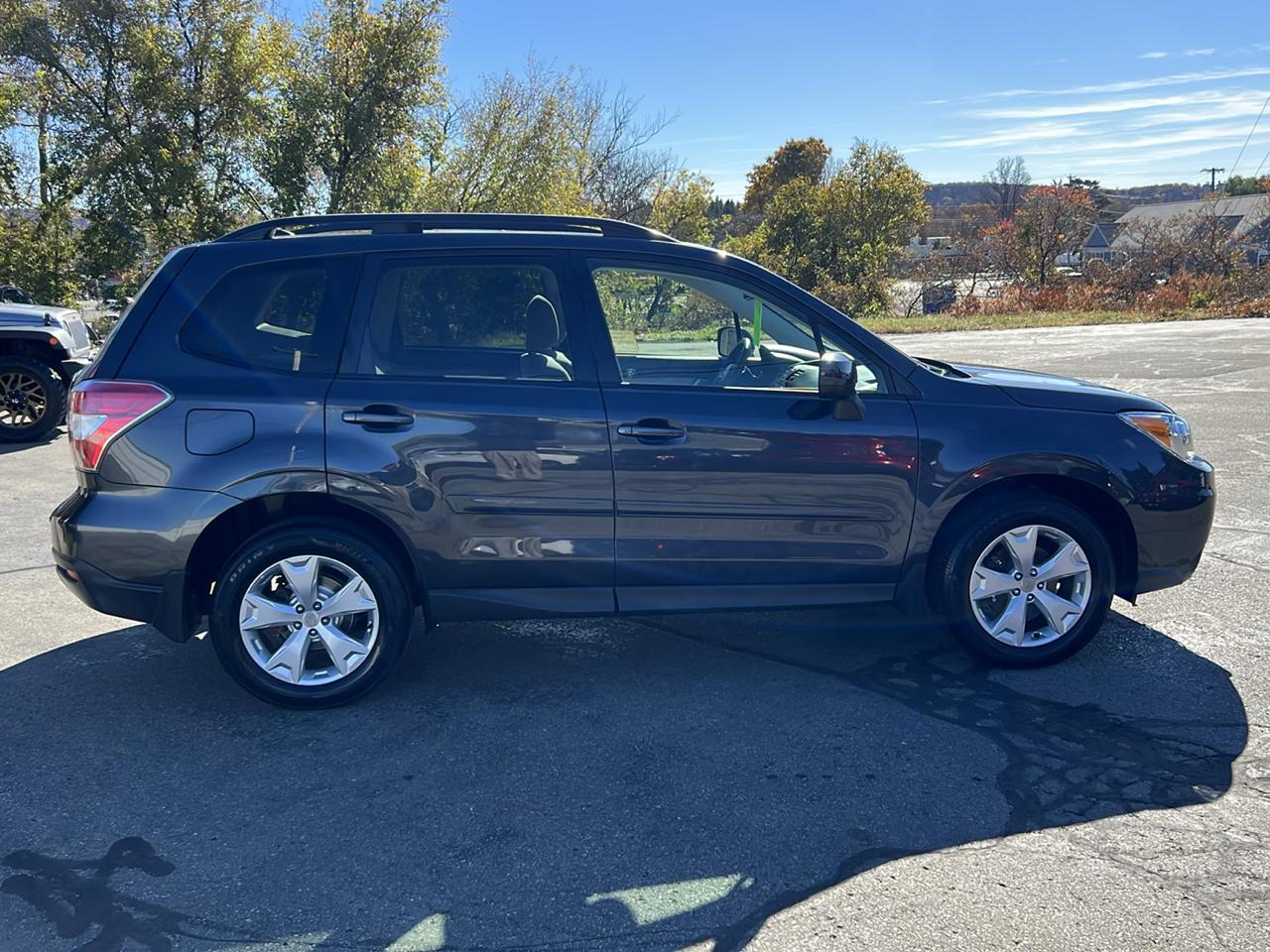Subaru Forester 4dr CVT 2.5i Premium PZEV 2015