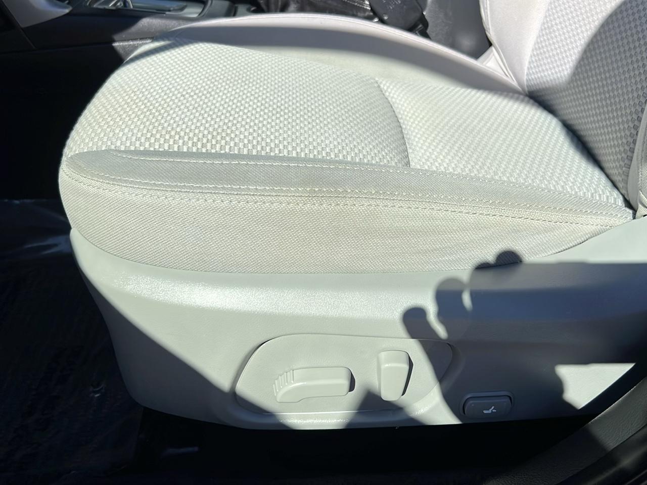 Subaru Forester 4dr CVT 2.5i Premium PZEV 2015