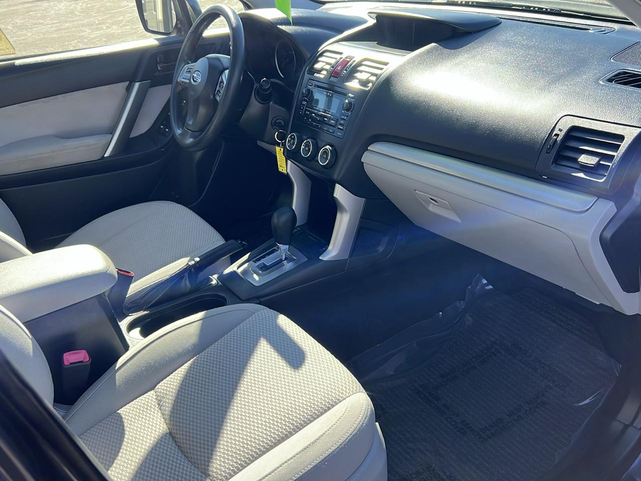 Subaru Forester 4dr CVT 2.5i Premium PZEV 2015