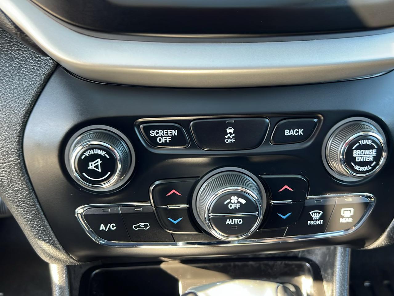Jeep Cherokee 4WD 4dr Trailhawk 2014