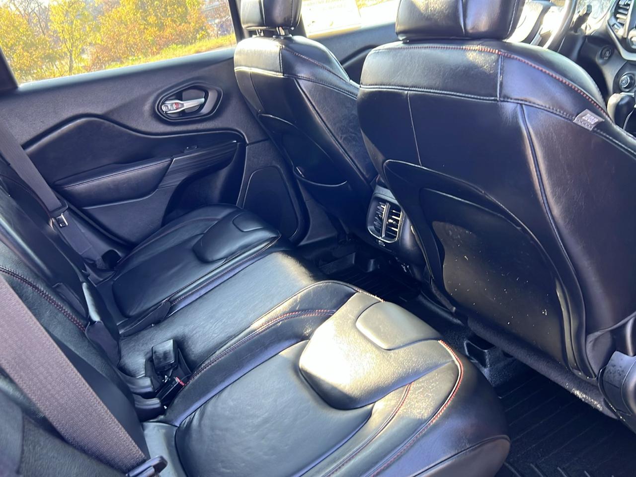 Jeep Cherokee 4WD 4dr Trailhawk 2014