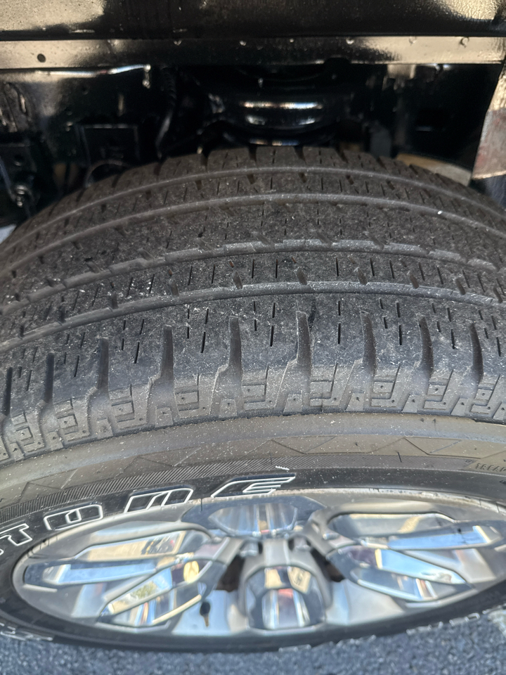 RAM 1500 Laramie 4x2 Crew Cab 5'7" Box 2019