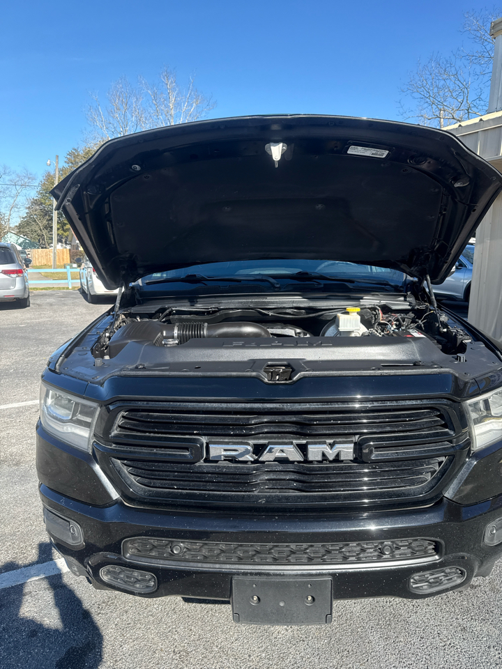 RAM 1500 Laramie 4x2 Crew Cab 5'7" Box 2019