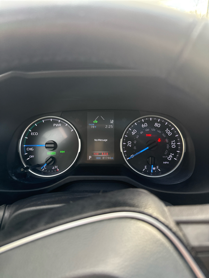 Toyota RAV4 Hybrid XLE AWD (Natl) 2021