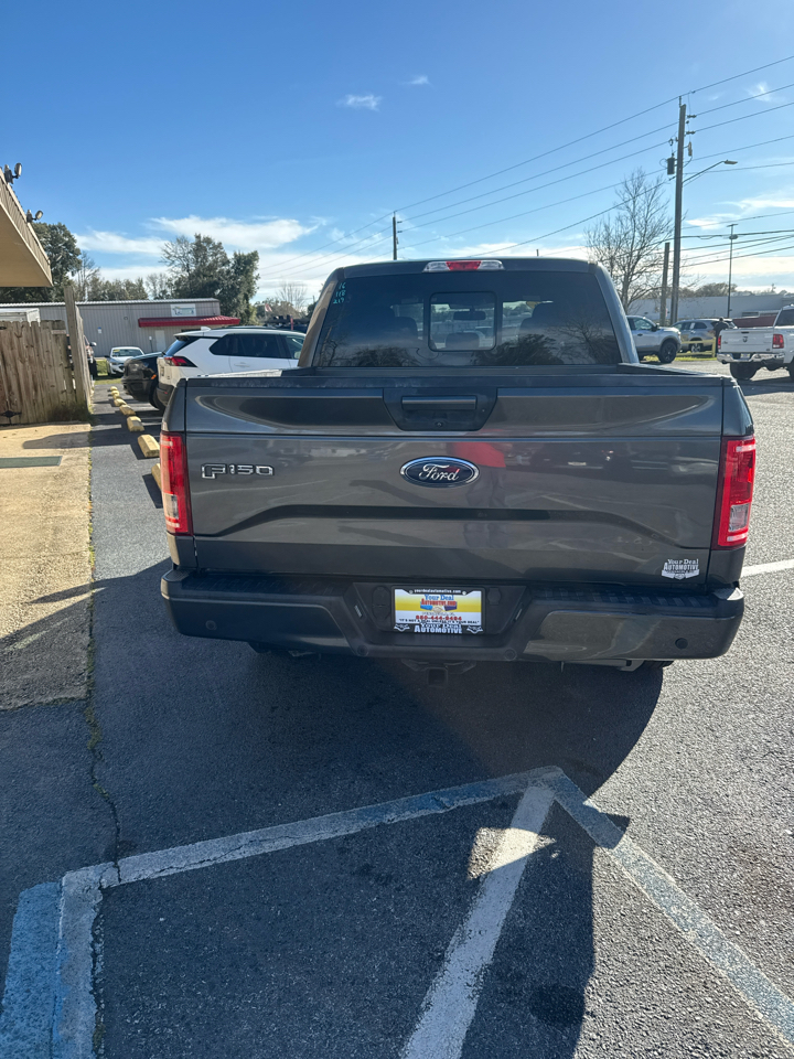 Ford F-150 2WD SuperCrew 157" Lariat 2016