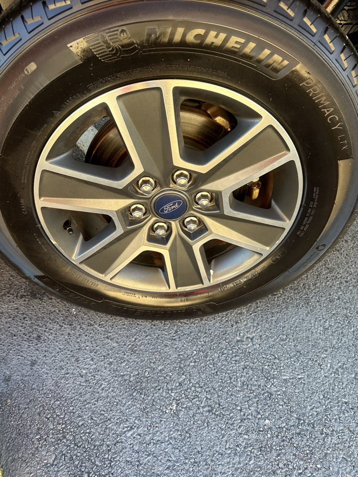 Ford F-150 2WD SuperCrew 157" Lariat 2016