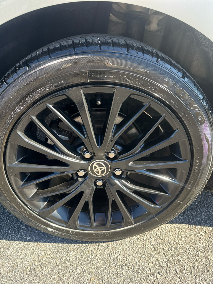 Toyota Camry SE Auto (Natl) 2021