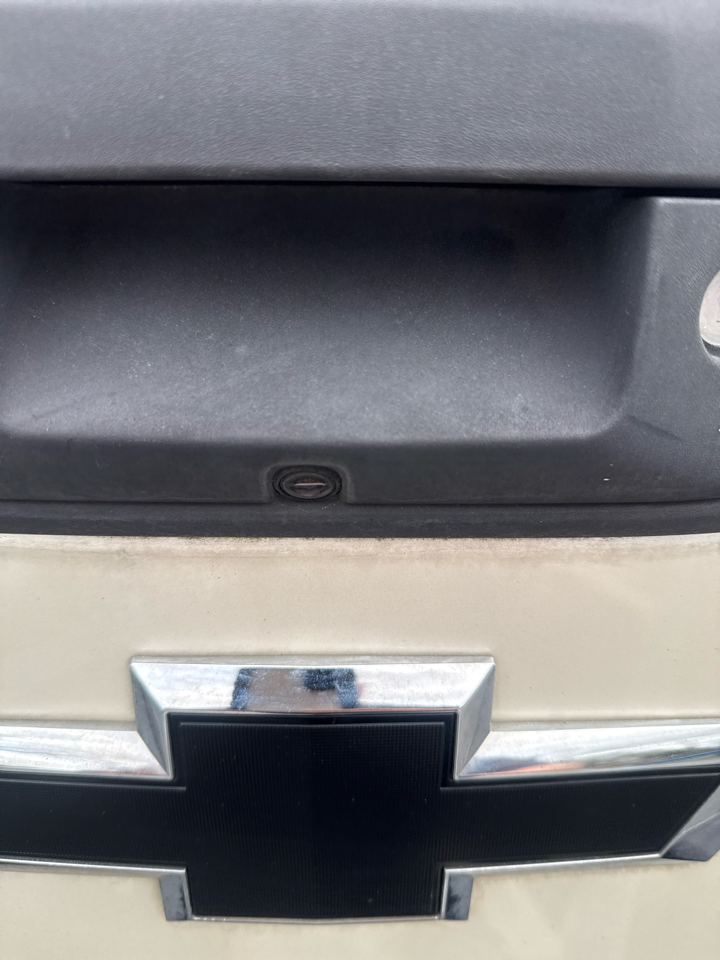 Chevrolet Silverado 1500 2WD Crew Cab 143.5" LTZ w/1LZ 2015