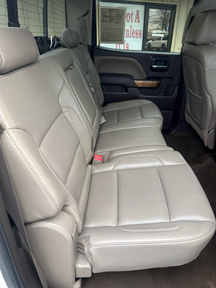 Chevrolet Silverado 1500 2WD Crew Cab 143.5" LTZ w/1LZ 2015