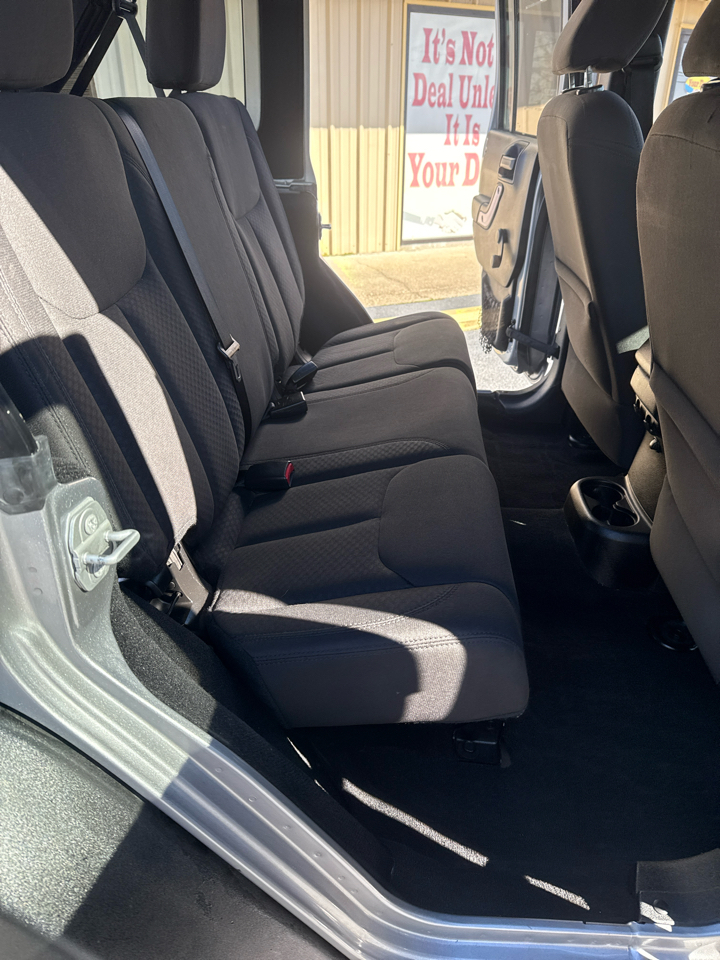 Jeep Wrangler Unlimited Willys Wheeler 4x4 2017