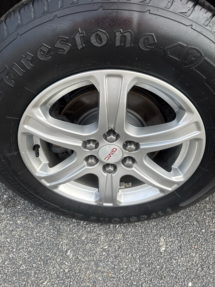 GMC Acadia FWD 4dr SLE w/SLE-1 2018