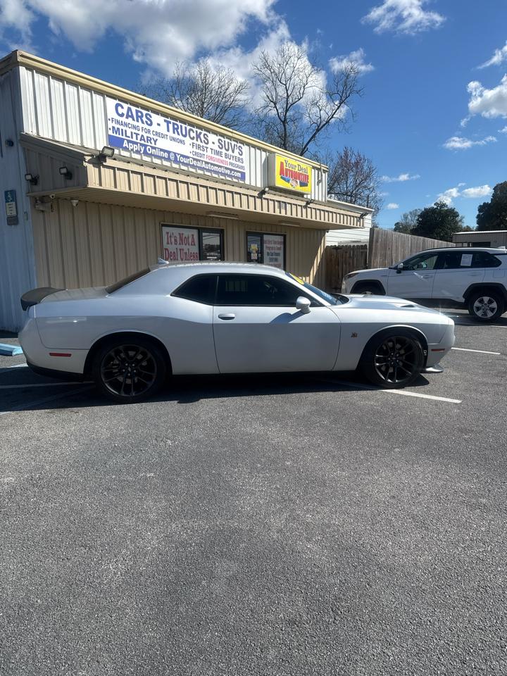 Dodge Challenger R/T Scat Pack RWD 2020