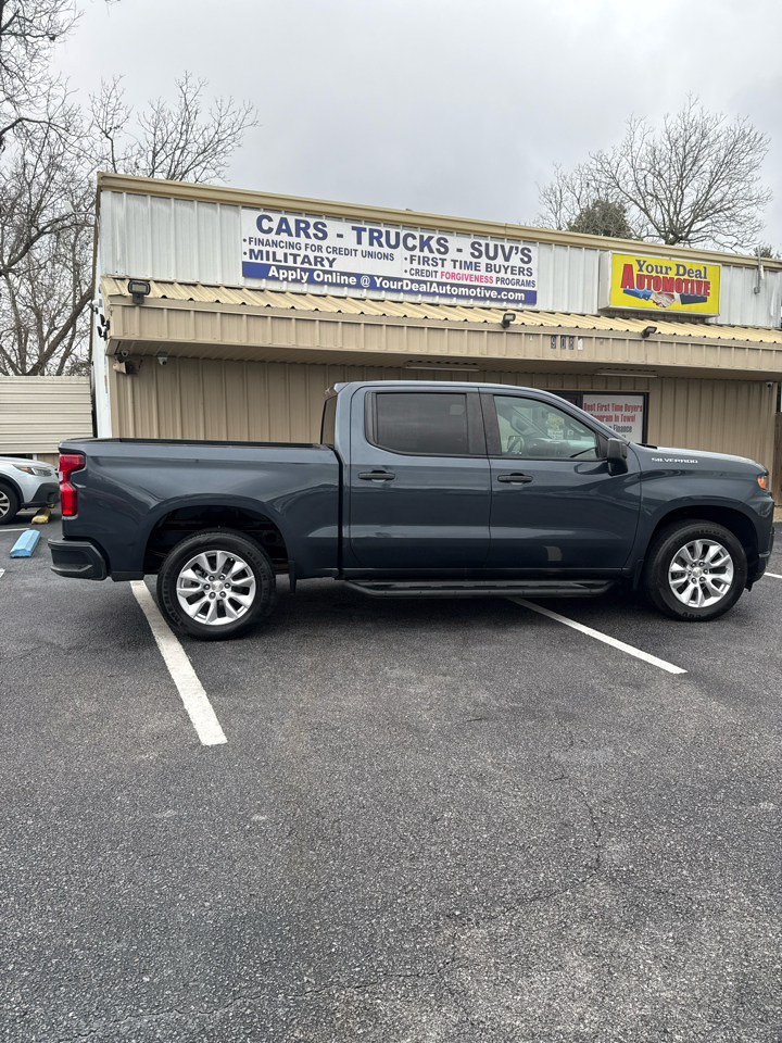 Chevrolet Silverado 1500 2WD Crew Cab 147" Custom 2020