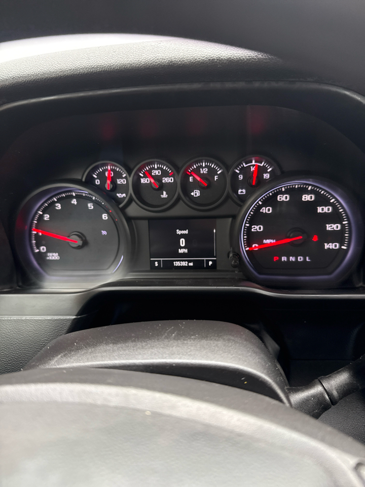 Chevrolet Silverado 1500 2WD Crew Cab 147" Custom 2020