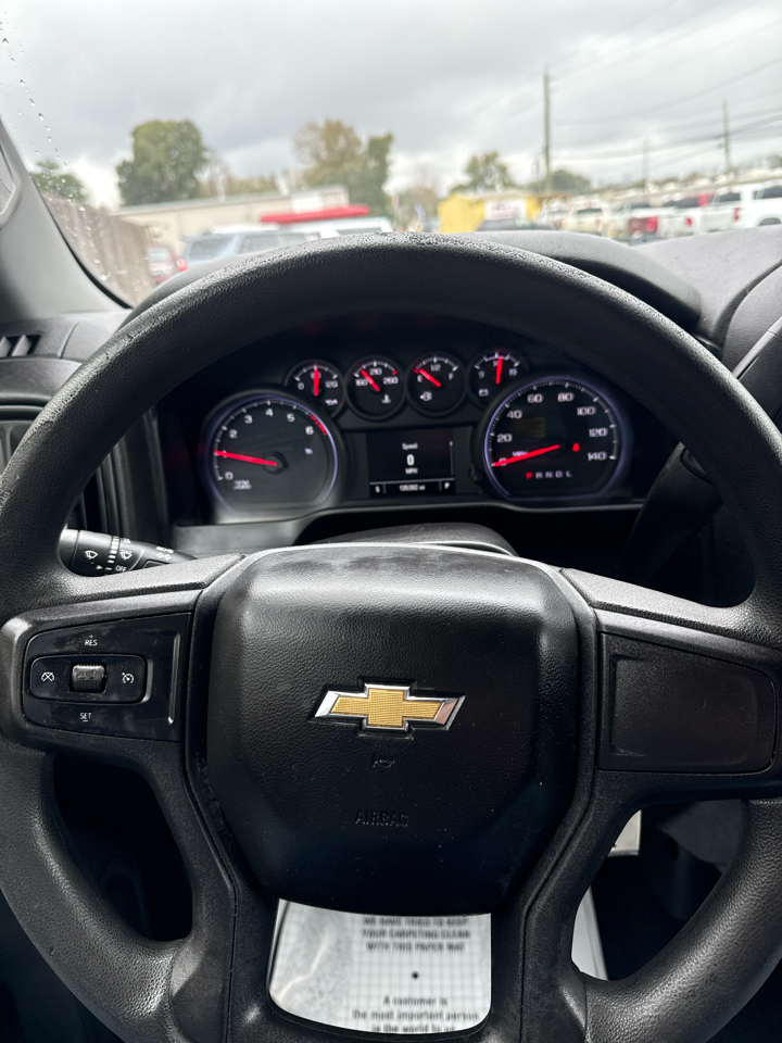 Chevrolet Silverado 1500 2WD Crew Cab 147" Custom 2020