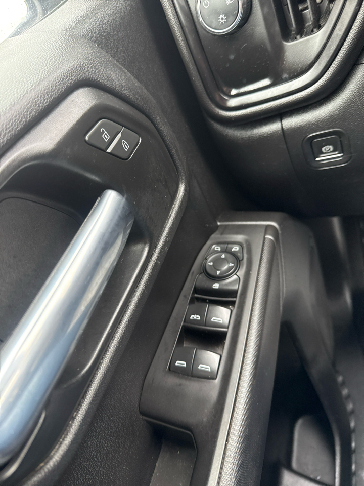 Chevrolet Silverado 1500 2WD Crew Cab 147" Custom 2020