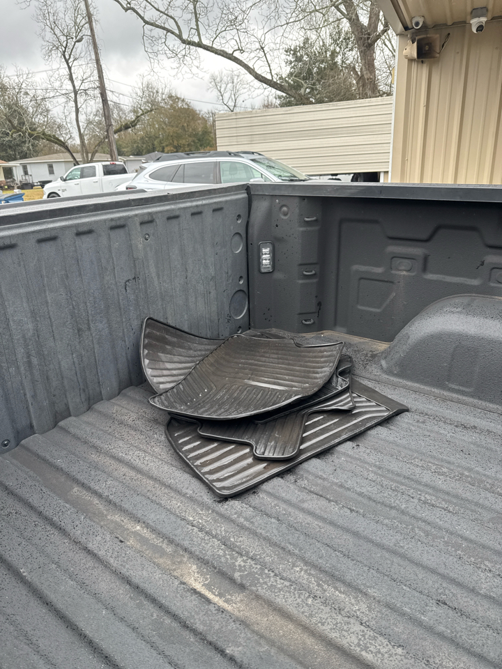 Chevrolet Silverado 1500 2WD Crew Cab 147" Custom 2020