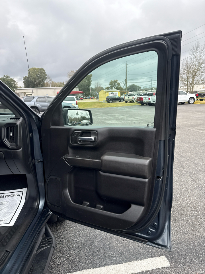 Chevrolet Silverado 1500 2WD Crew Cab 147" Custom 2020