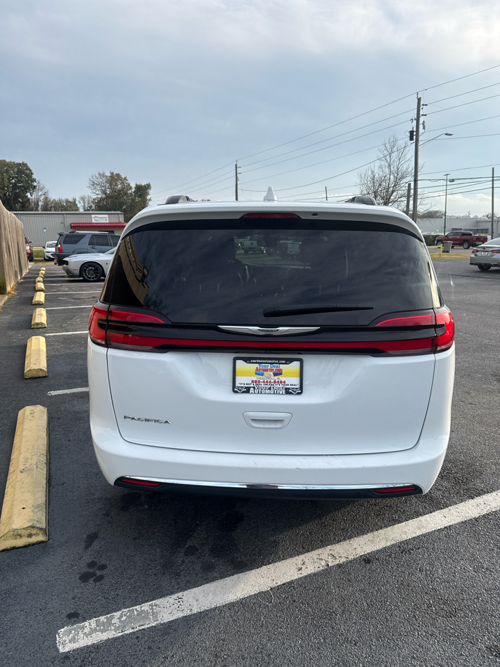 Chrysler Pacifica Touring L FWD 2022