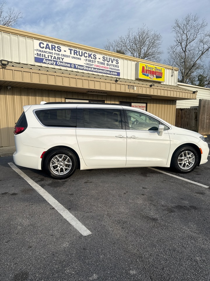 Chrysler Pacifica Touring L FWD 2022