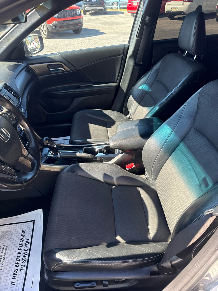 Honda Accord Sedan Sport CVT 2017